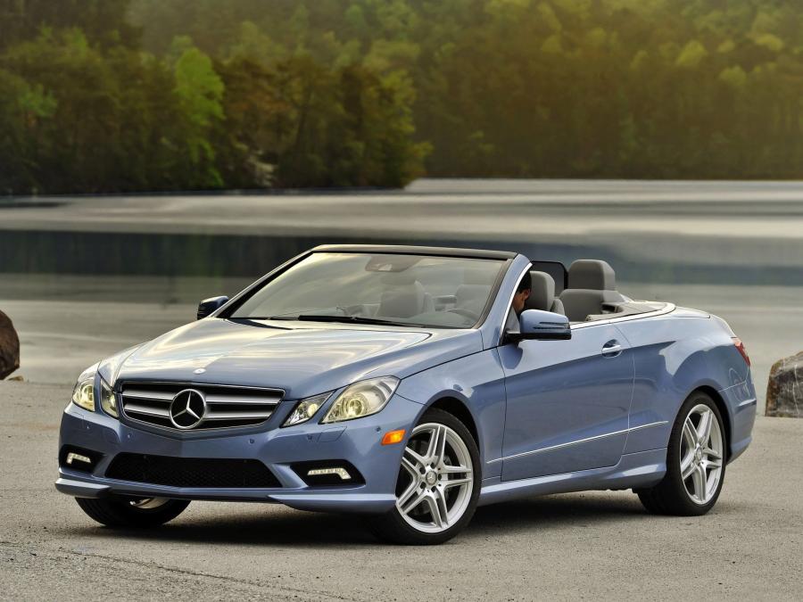  Mercedes-Benz E550 Cabriolet 2010 года  (фото 19 из 21)